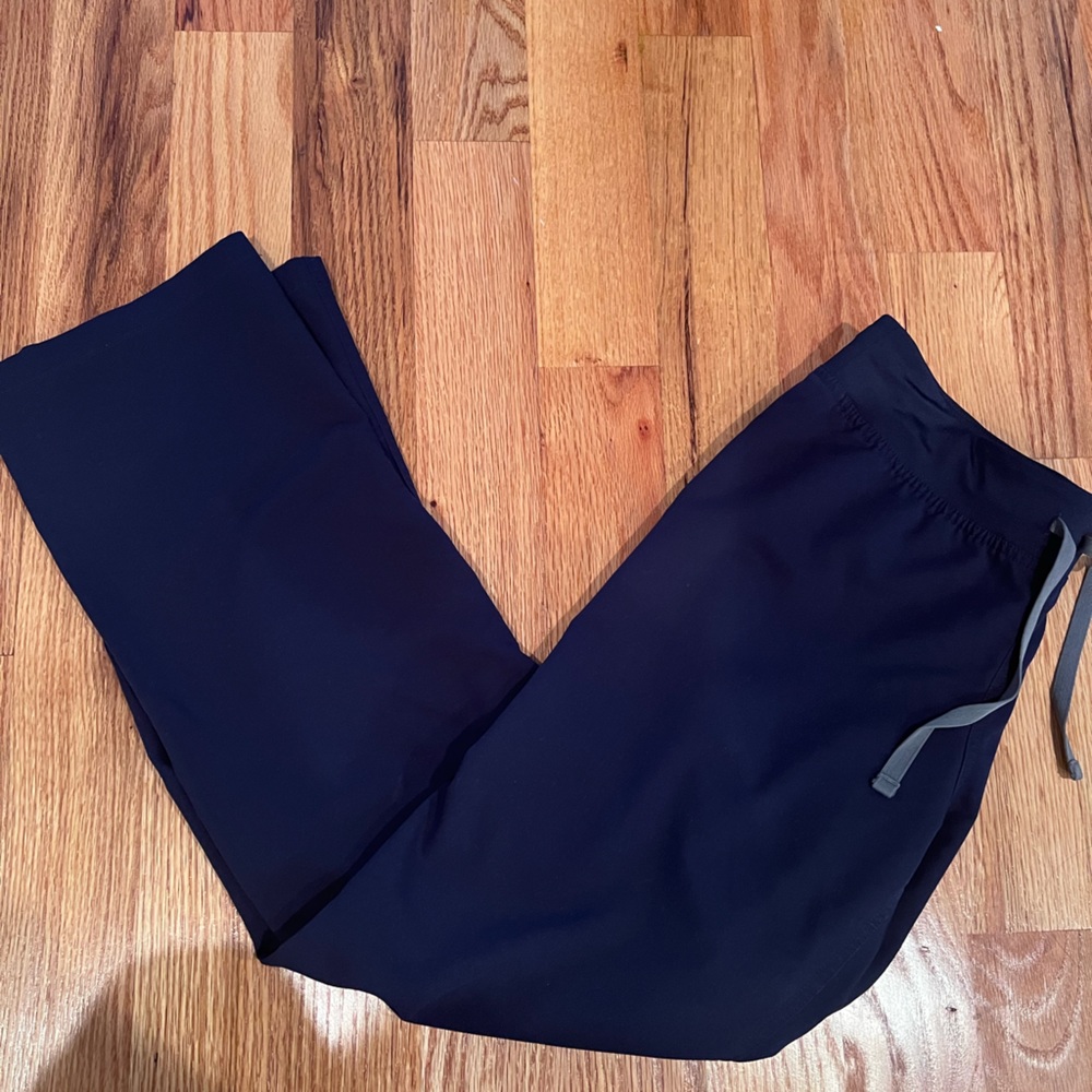 Figs navy Livingston basic scrub pant